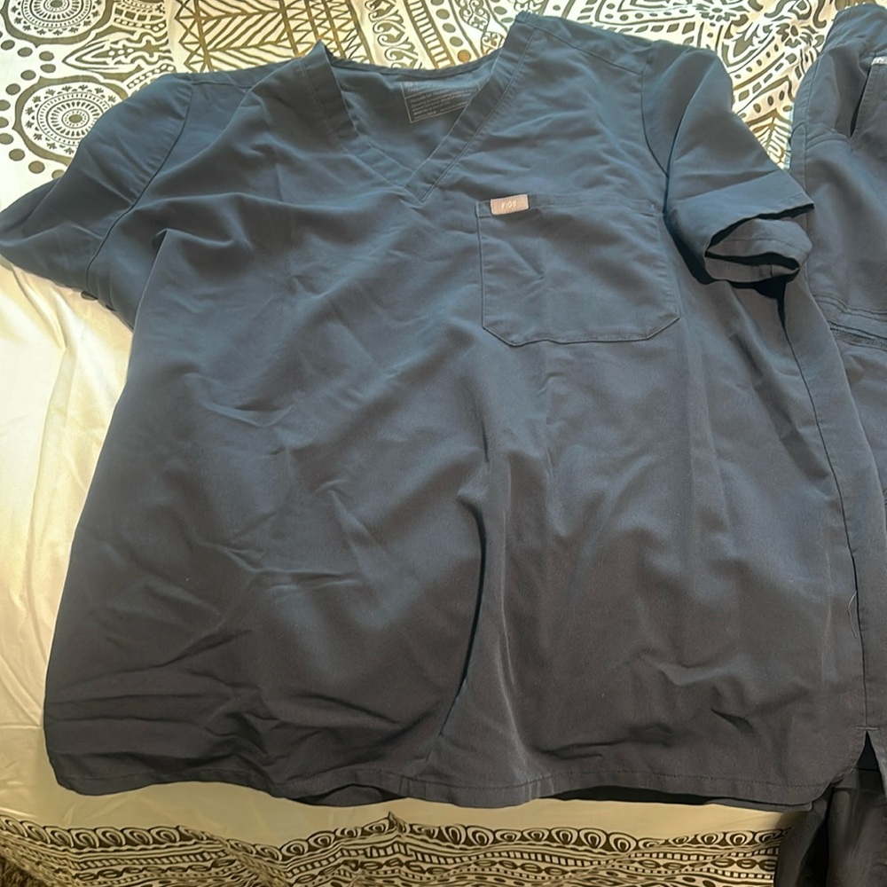 Figs joggers scrub set